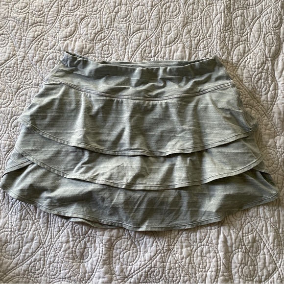 Athleta Gray Swagger Tennis Skort - Picture 1 of 7